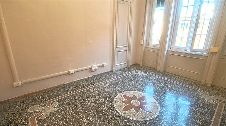 SAMPIERDARENA Ufficio di rappresentanza in elegante palazzo storico
